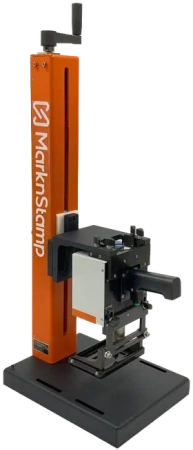 Картинка Мобильный ударно-точечный маркиратор MarknStamp SPR-155 (пневматический или электрический), окно 150х50 мм